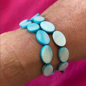 3/$15 - Turquoise coloured beaded bracelet